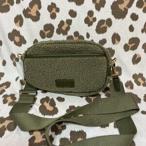 Laundry By Shelli Segal Green Teddy crossbody